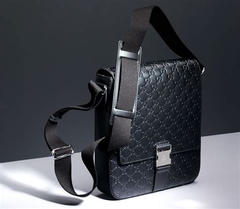 bag gucci hombre|gucci sling bag for men.